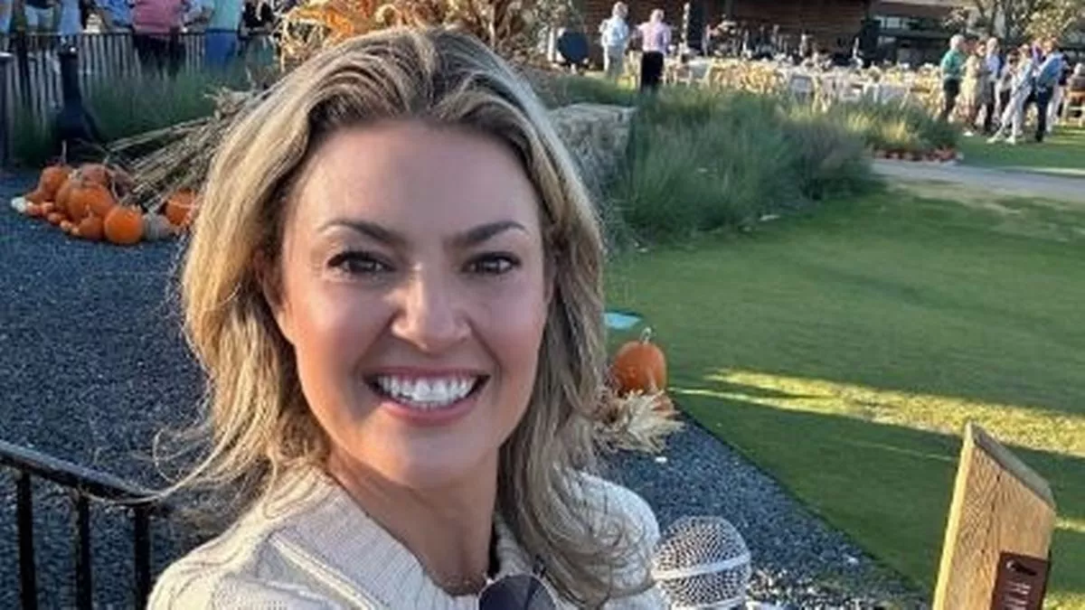 Amanda Balionis Salary: How Much Does the CBS Sports Reporter Earn in 2024?