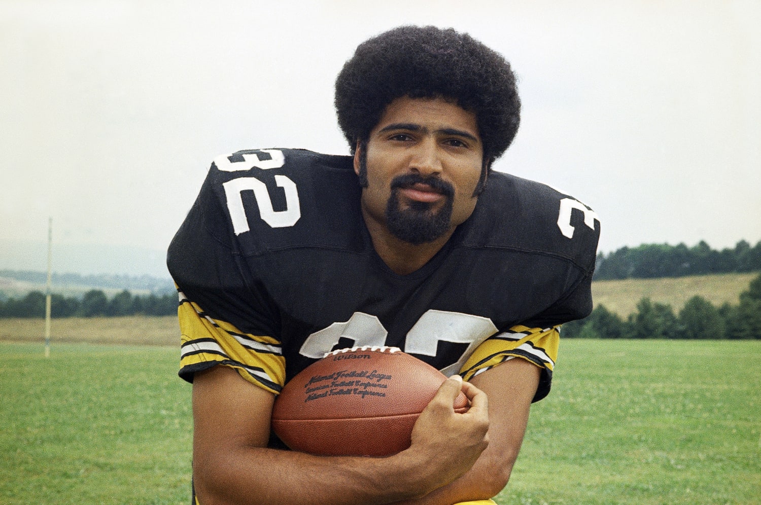 Franco Harris: The Legendary Steelers Running Back Behind the Immaculate Reception