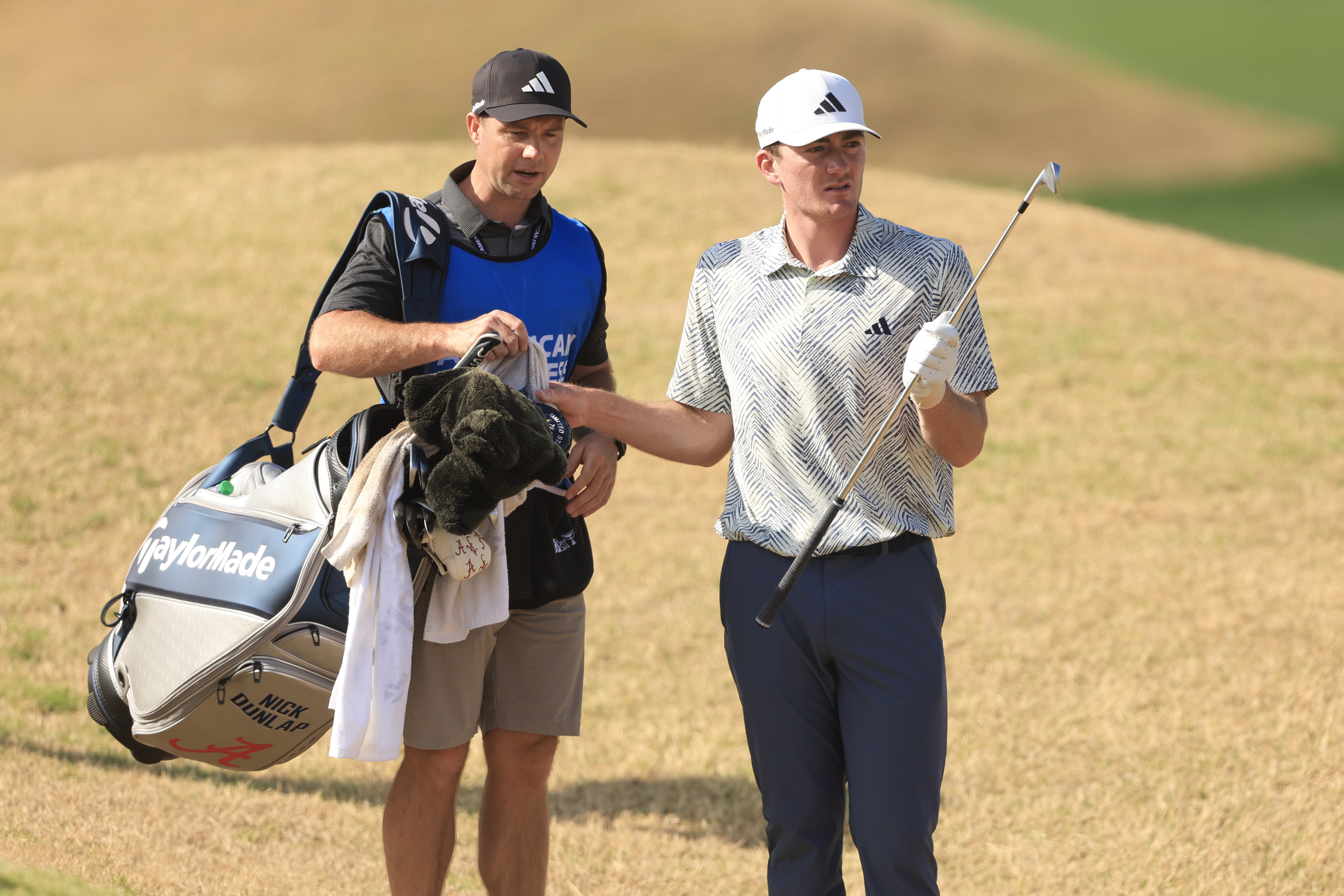 Hunter Hamrick: Everything You Need to Know About Nick Dunlaps Caddie