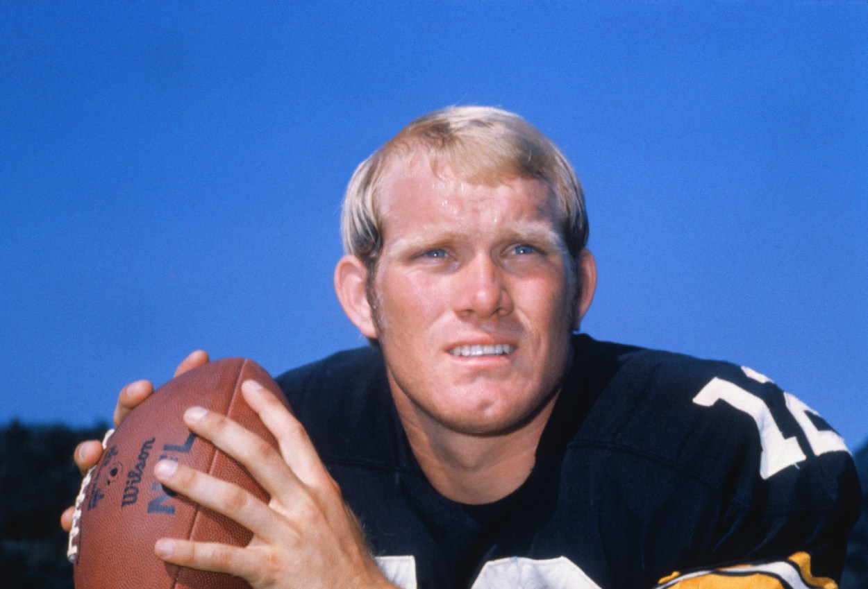 Terry Bradshaw 1975 Salary: Uncovering the Numbers