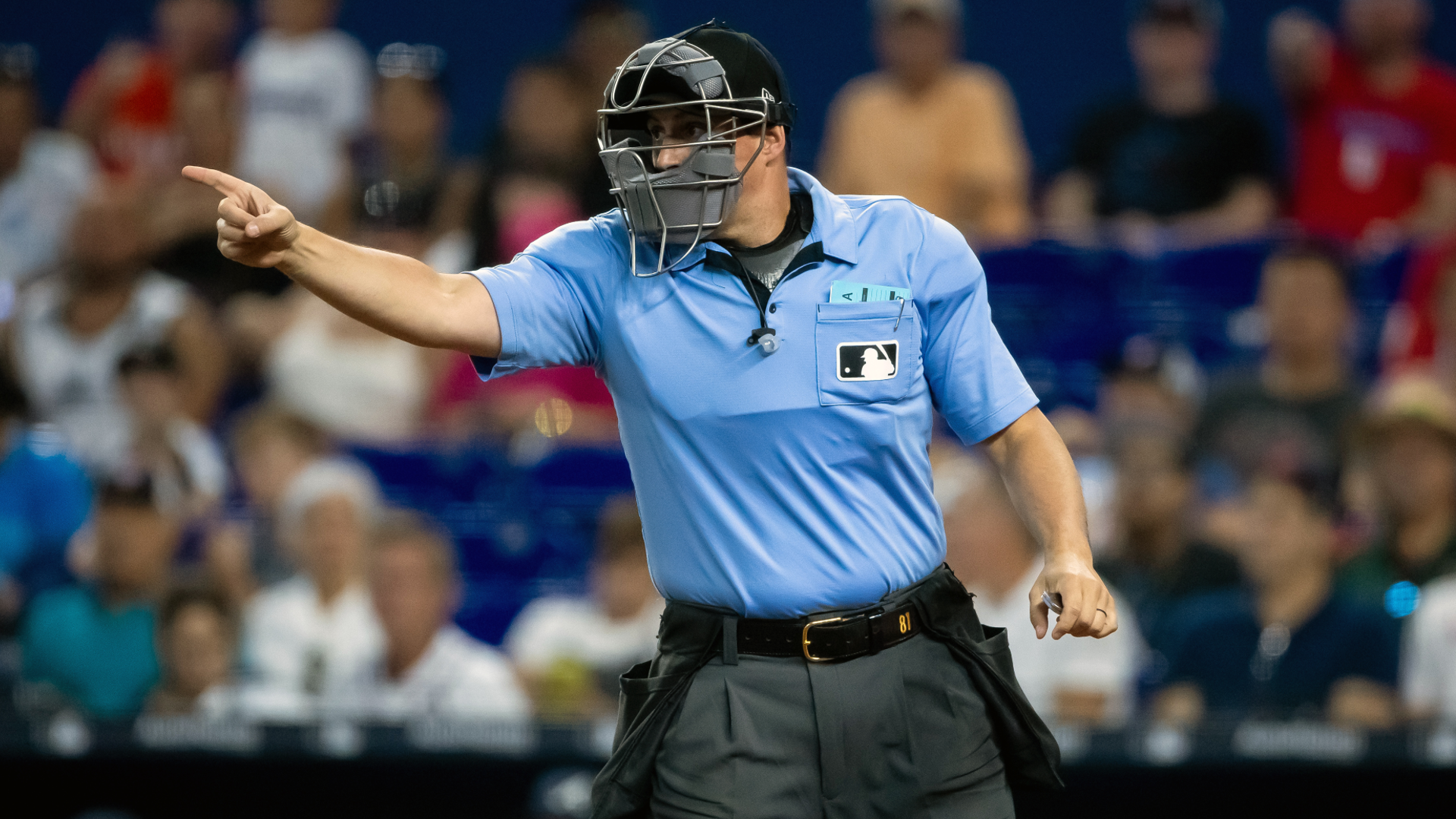 How Much Do Major League Umpires Make? Find Out Their Salaries and Why They Get Paid So Much!