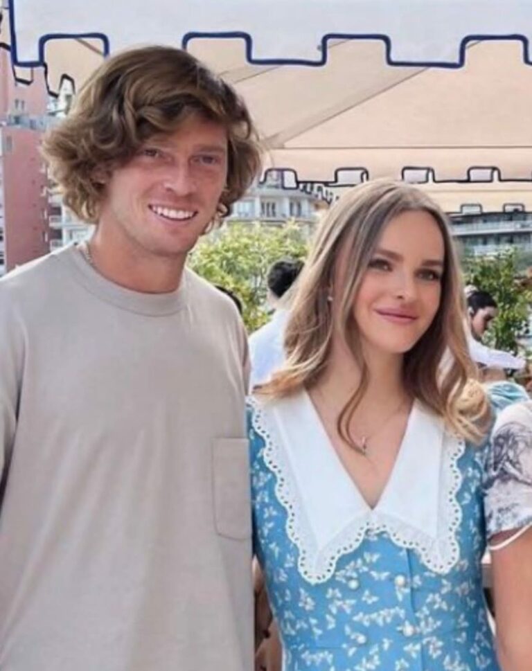 Is Andrey Rublev dating now? What about his girlfriend?