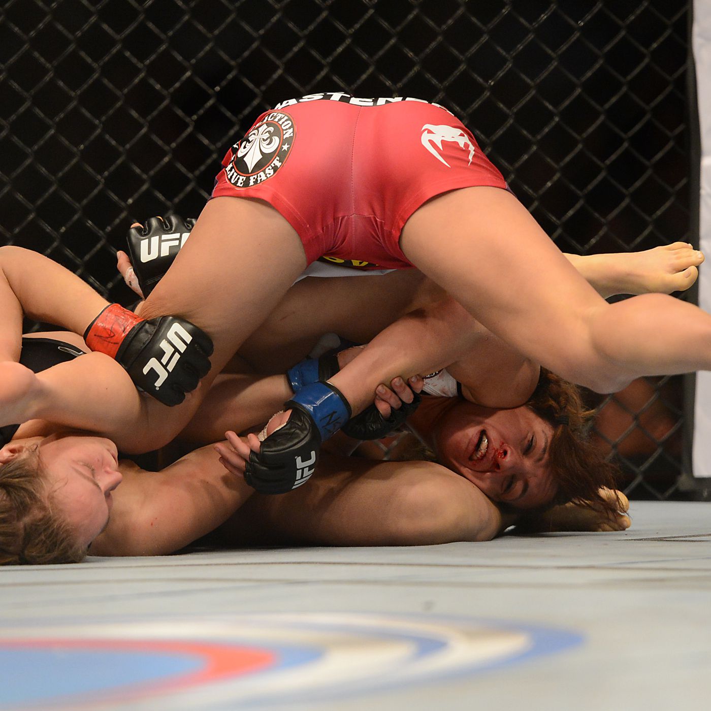 Ronda Rousey Cameltoe: Did You See It? The Shocking Ward