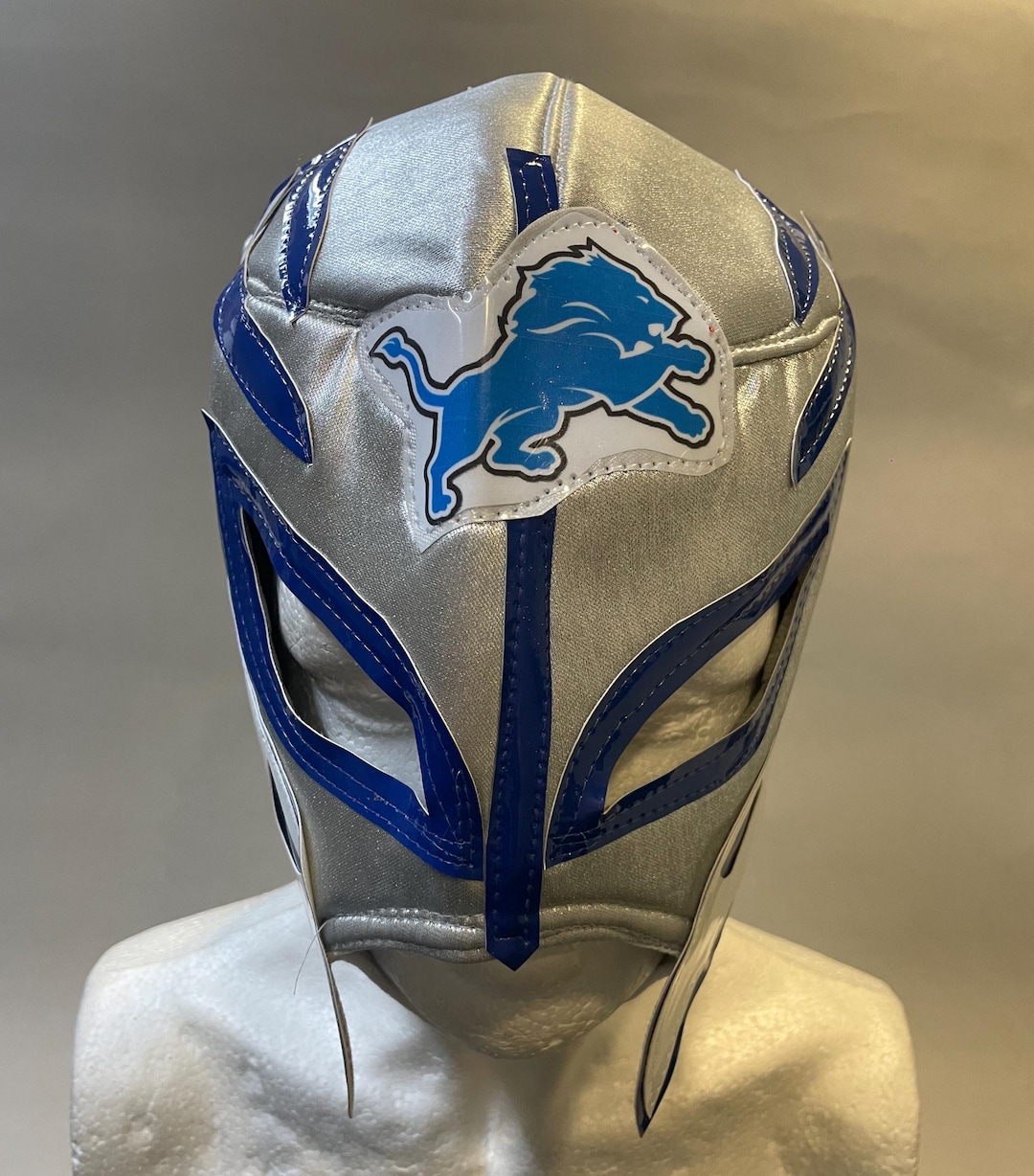 Detroit Lions Luchador Mask: Is This a Must-Have for Die-Hard Fans?