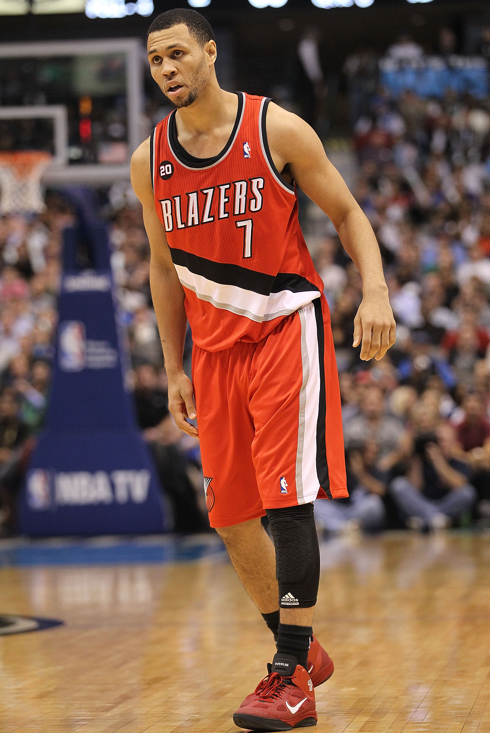 Dealing with Brandon Roy Injury: Lessons for Young Athletes Today.