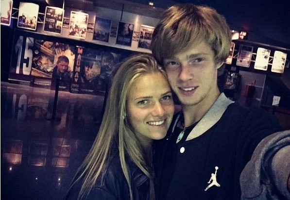 Is Andrey Rublev dating now? What about his girlfriend?