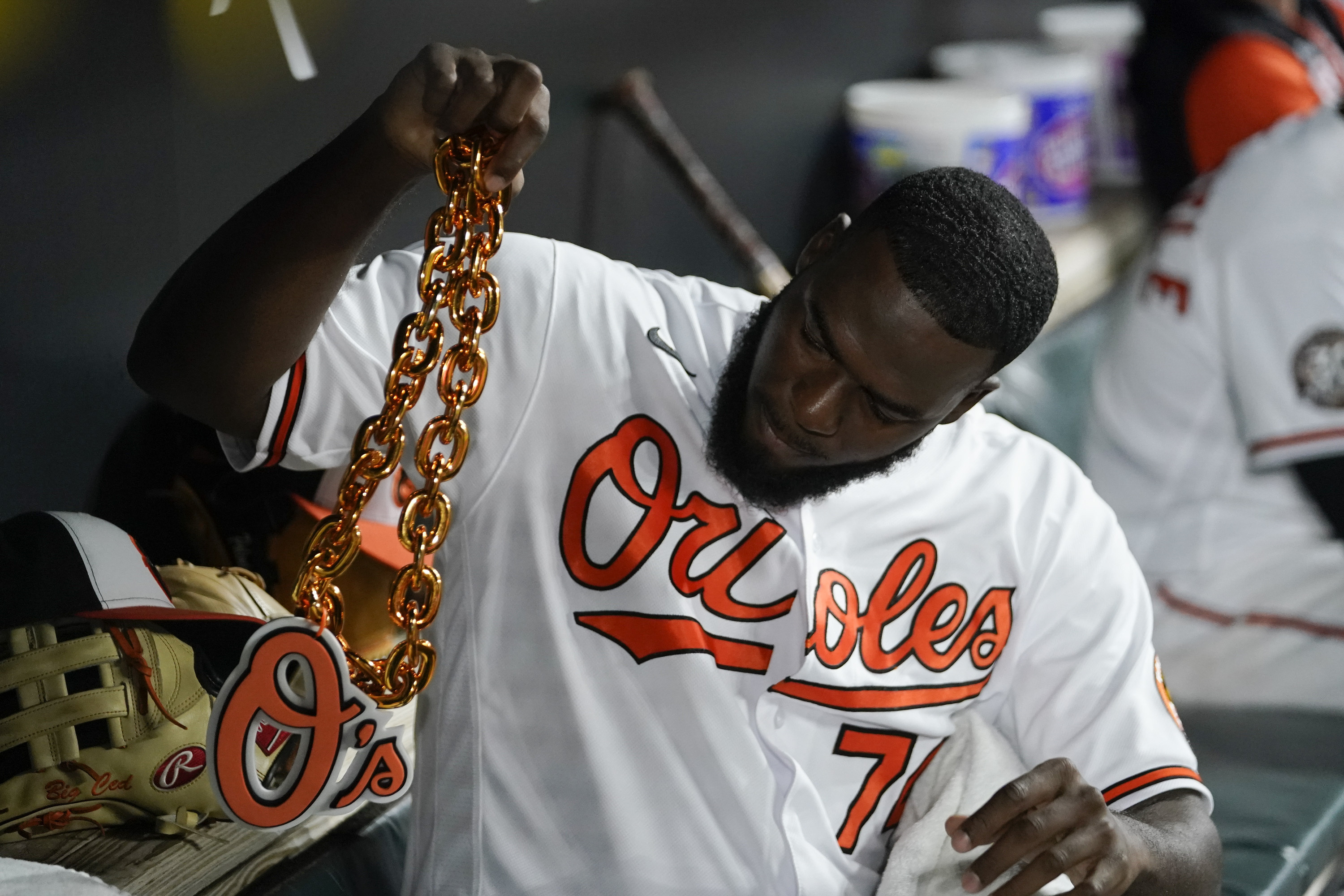 Orioles Home Run Chain: The History and Meaning of This Fan-Favorite Tradition