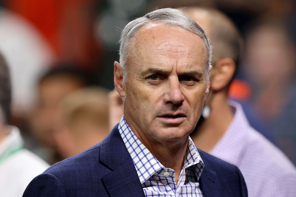 Exploring Rob Manfred Net Worth: From Lawyer to MLB Commissioners Riches.